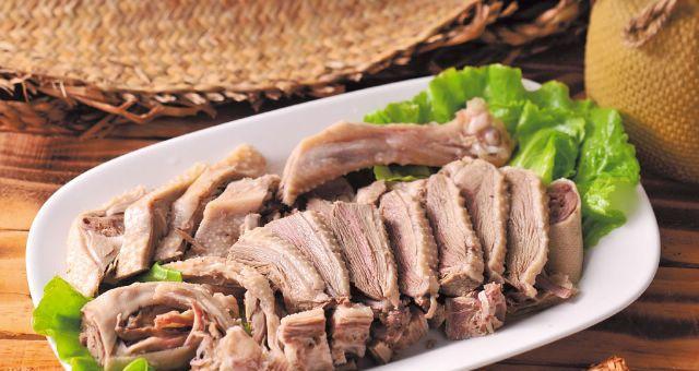 以鹅鹅鸭肉汁技能玩法攻略（掌握技能，成为高手！）